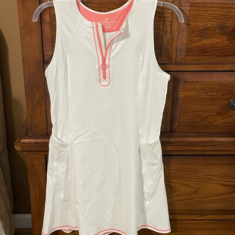 Southern Tide White Athletic skort dress with Coral Trim